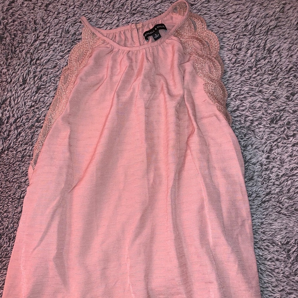 lowy pink tank